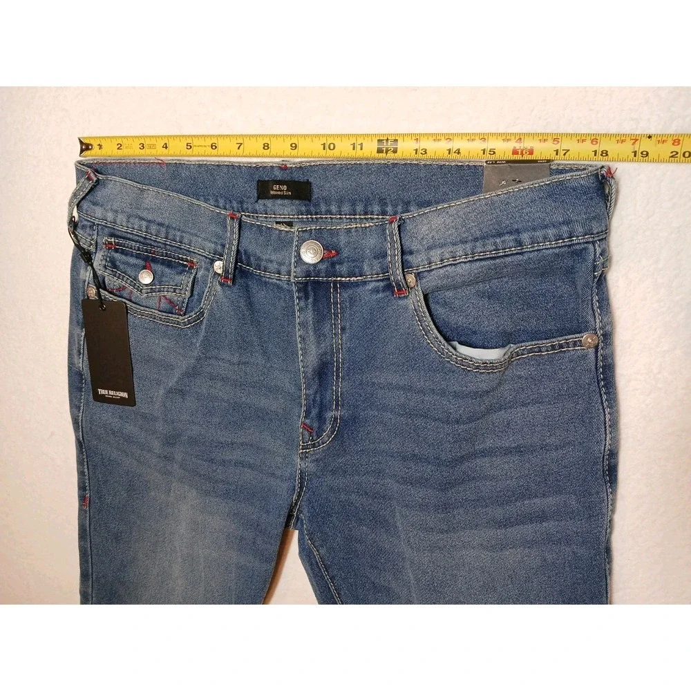 NWT True Religion Geno Big T Flap Slim Jeans Men 36x32 Light Pacific Wash $204
